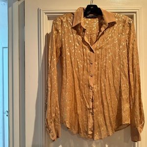 Elizabeth & James blouse top silk gold cami blogger favorite fashion trending